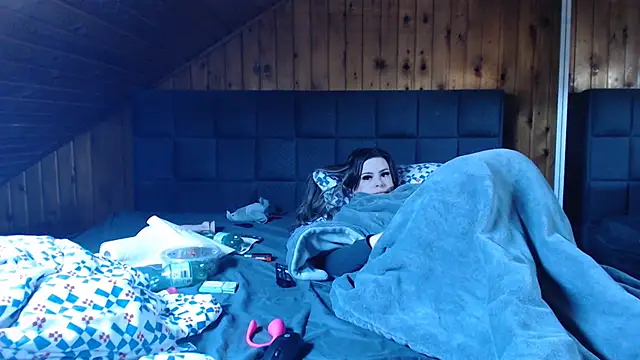 BoeseMoni1998 online show from 19, 3, 2025