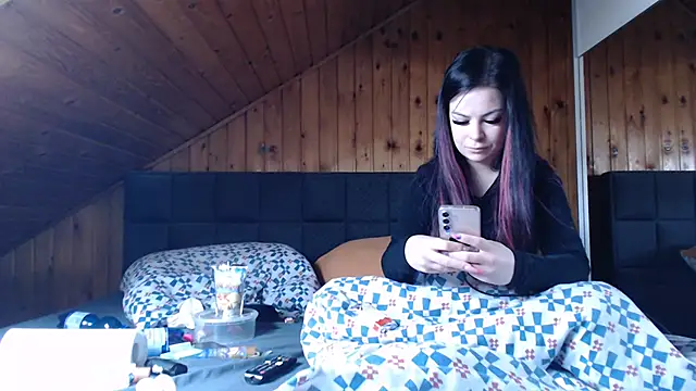 BoeseMoni1998 online show from 30, 11, 2025