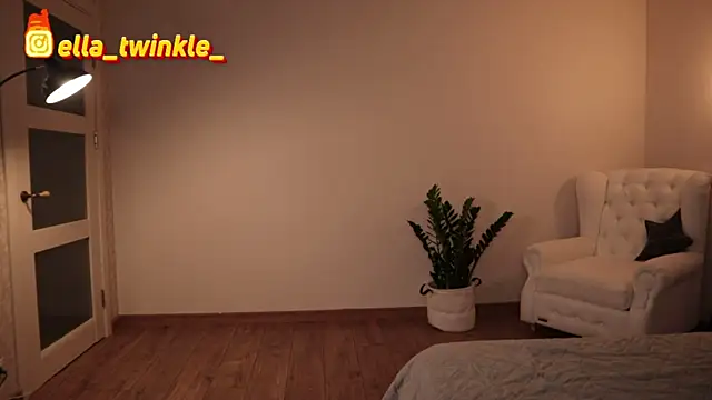 ella twinkl online show from 11, 9, 2025