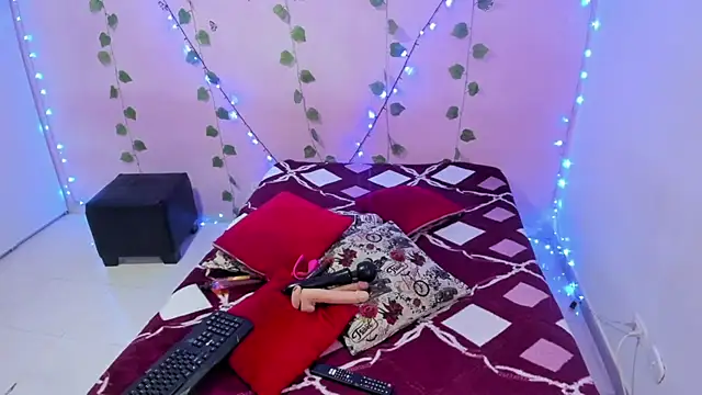 ambersmitx online show from 4, 12, 2024