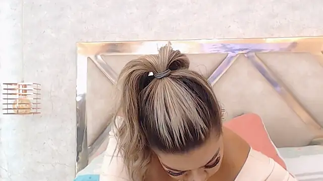 JoannaStanford online show from 11, 1, 2025