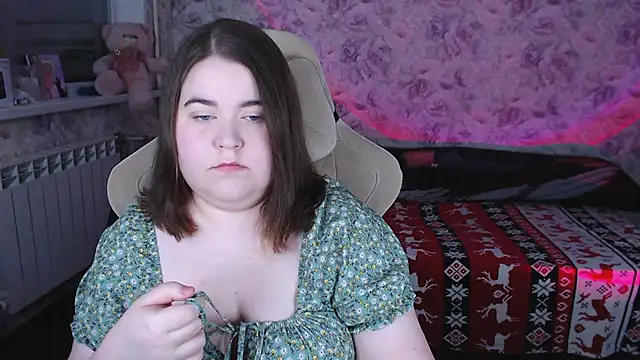 Estelle Hicks online show from 18, 3, 2026