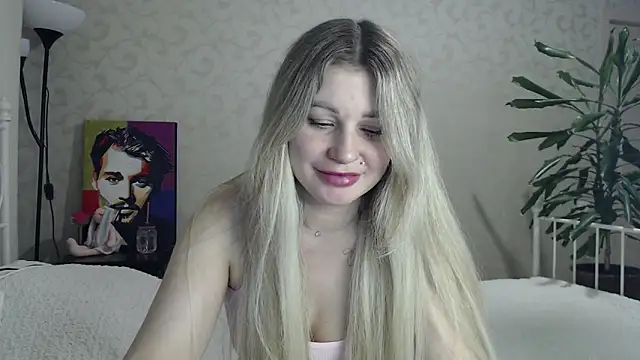 ShyEvaa online show from 31, 3, 2026