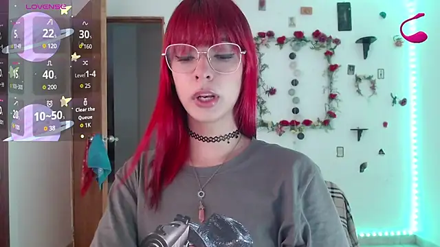 Snapshot of _GalyaX_ chatting on 20, 11, 2025 GalyaX online show from 20, 11, 2025