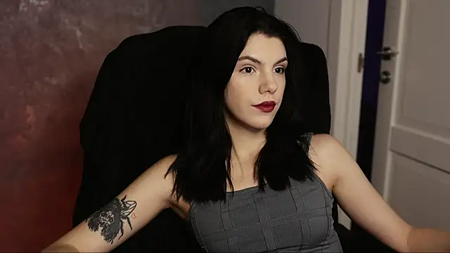 mistress  rochelle online show from 6, 2, 2025