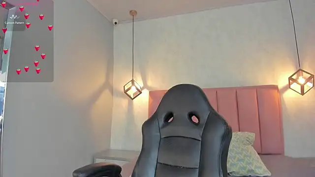 Snapshot of SUNNYCYRUS chatting on 24, 2, 2026 SUNNYCYRUS online show from 24, 2, 2026