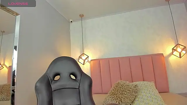 Snapshot of SUNNYCYRUS chatting on 27, 2, 2026 SUNNYCYRUS online show from 27, 2, 2026