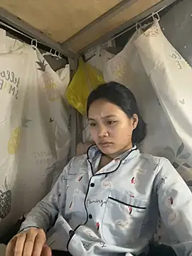 Snapshot of Be-MyMy chatting on 2, 3, 2025 Be-MyMy online show from 2, 3, 2025