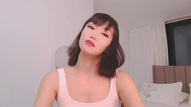 Snapshot of TumiLio chatting on 17, 12, 2024 TumiLio online show from 17, 12, 2024