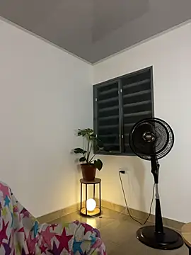 sophia goth online show from 5, 11, 2025