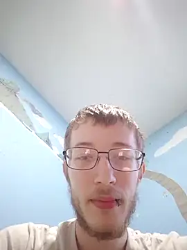 Snapshot of redandwolf chatting on 23, 9, 2025 redandwolf online show from 23, 9, 2025