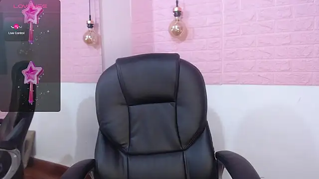 Susy thomson online show from 20, 1, 2025