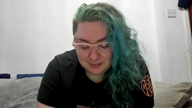 Snapshot of Bustycurves chatting on 10, 3, 2026 Bustycurves online show from 10, 3, 2026