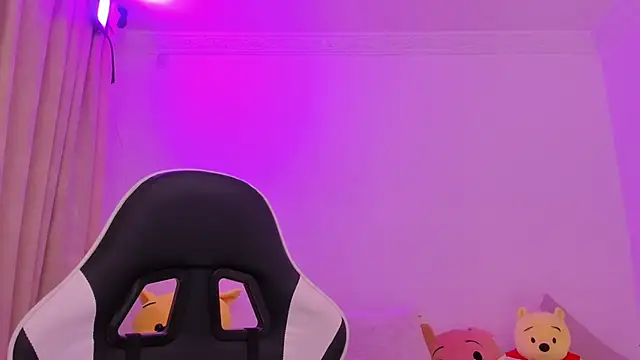 shanel taylor online show from 5, 12, 2025