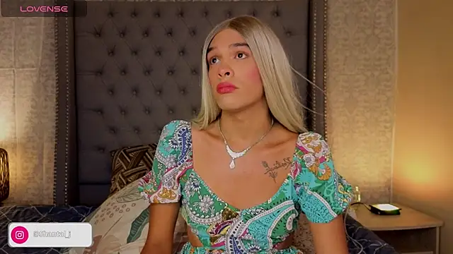 Shantal Joness online show from 25, 9, 2025