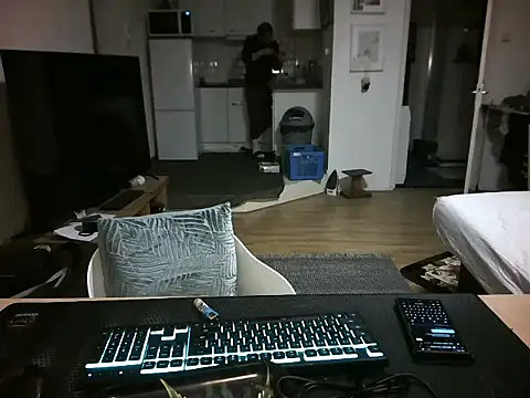 mihaimichael online show from 28, 3, 2026