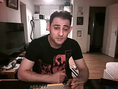 Snapshot of mihaimichael chatting on 7, 7, 2026 mihaimichael online show from 7, 7, 2026