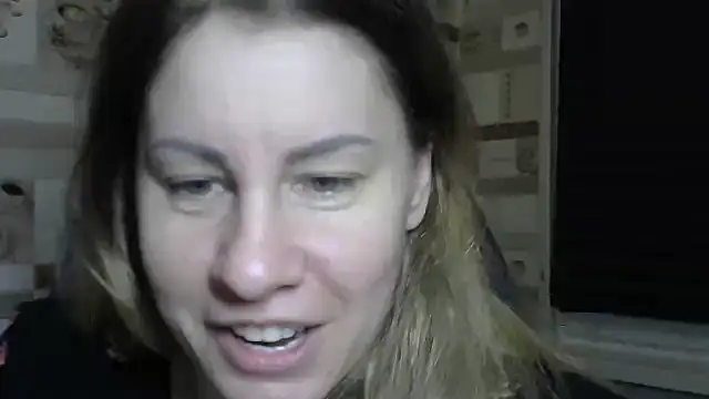 Snapshot of TherestlessKitty chatting on 8, 2, 2026 TherestlessKitty online show from 8, 2, 2026