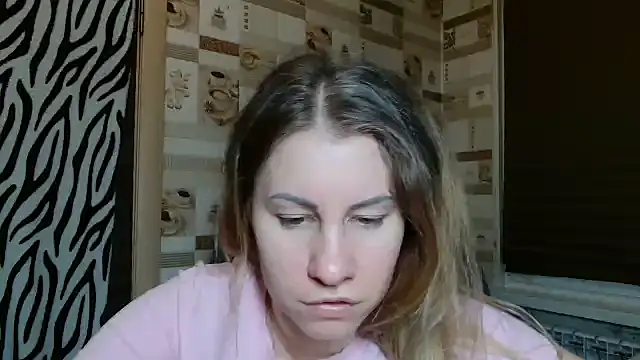 Snapshot of TherestlessKitty chatting on 16, 2, 2026 TherestlessKitty online show from 16, 2, 2026