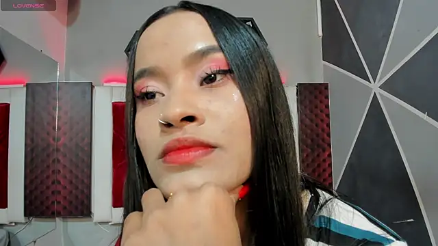 Karoll014 online show from 20, 2, 2025