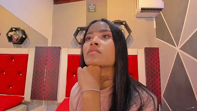 Karoll014 online show from 21, 11, 2025