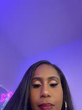 AlisonHoot69 online show from 21, 4, 2026