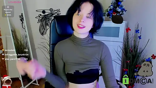 Alina Mills online show from 1, 1, 2025