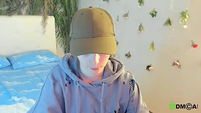 Alina Mills online show from 26, 4, 2026