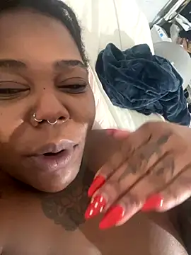 Goddess Nafeesha online show from 5, 12, 2025