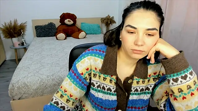 Snapshot of Alexa_Dolly12 chatting on 7, 1, 2025 Alexa Dolly12 online show from 7, 1, 2025