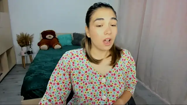 Snapshot of Alexa_Dolly12 chatting on 13, 9, 2025 Alexa Dolly12 online show from 13, 9, 2025