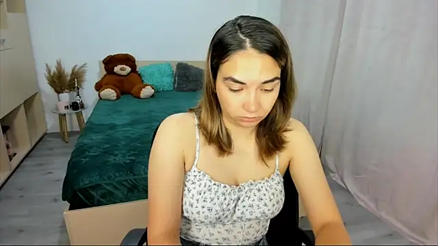 Snapshot of Alexa_Dolly12 chatting on 17, 9, 2025 Alexa Dolly12 online show from 17, 9, 2025