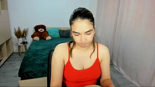 Snapshot of Alexa_Dolly12 chatting on 18, 9, 2025 Alexa Dolly12 online show from 18, 9, 2025