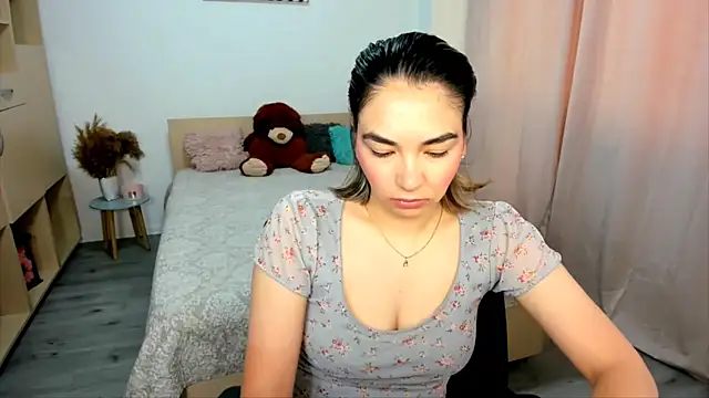 Alexa Dolly12 online show from 20, 5, 2026