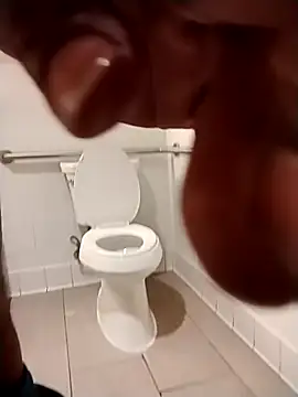 Snapshot of freakzmexx chatting on 3, 2, 2026 freakzmexx online show from 3, 2, 2026