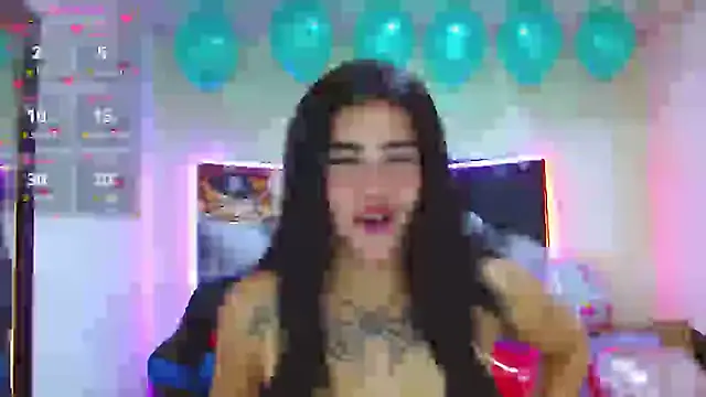  luna torres online show from 11, 2, 2025