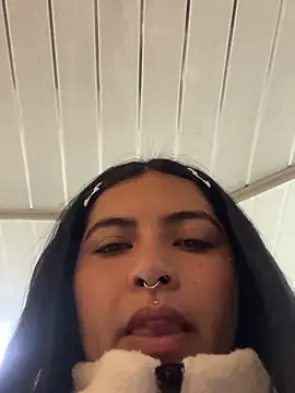  luna torres online show from 23, 3, 2026