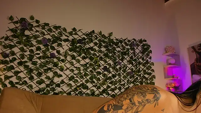 Snapshot of melody_cute10 chatting on 3, 2, 2025 melody cute10 online show from 3, 2, 2025