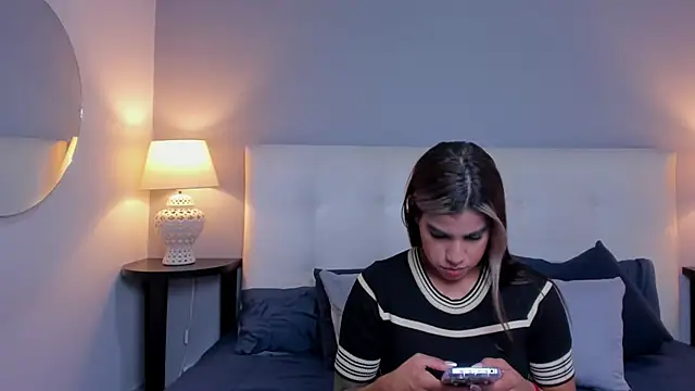 SaraaJhonsonn online show from 8, 2, 2025