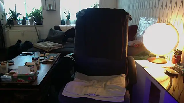 tomz0819 online show from 16, 7, 2026