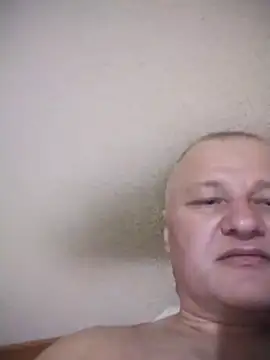 Snapshot of Grasul78 chatting on 22, 11, 2025 Grasul78 online show from 22, 11, 2025