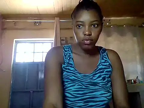 Snapshot of Zara_Twilight chatting on 8, 12, 2024 Zara Twilight online show from 8, 12, 2024