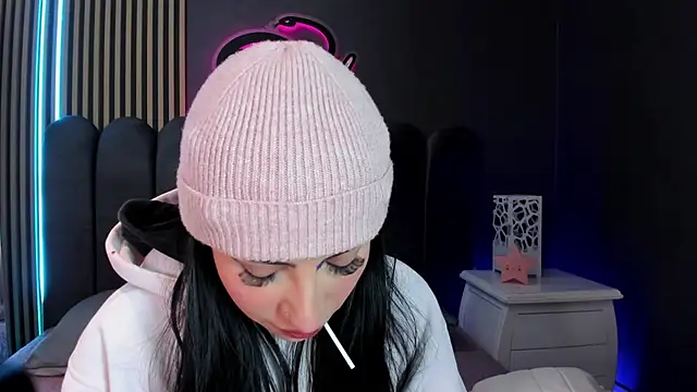 Snapshot of Nicolette_ks_ chatting on 23, 5, 2026 Nicolette ks online show from 23, 5, 2026