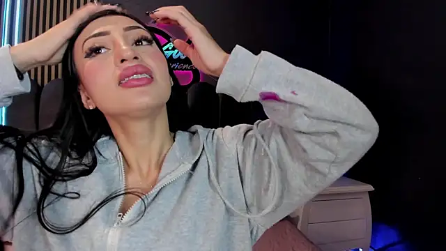 Snapshot of Nicolette_ks_ chatting on 5, 6, 2026 Nicolette ks online show from 5, 6, 2026