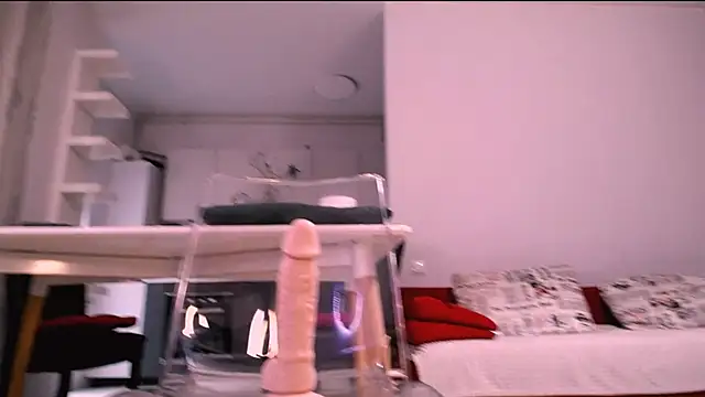 oxxxy    online show from 29, 1, 2025