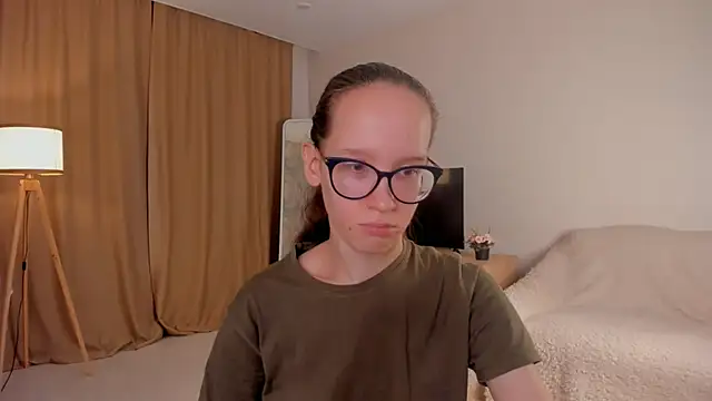 BettyBrowni online show from 21, 10, 2025