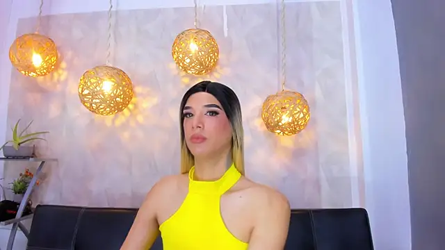 victoria aleia  online show from 24, 1, 2025