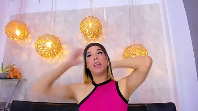 victoria aleia  online show from 28, 1, 2025