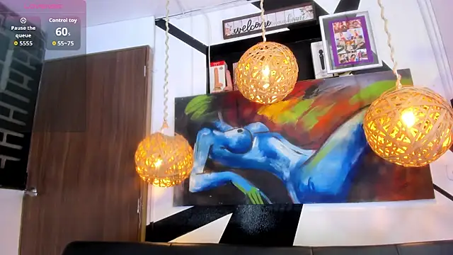 victoria aleia  online show from 8, 10, 2025