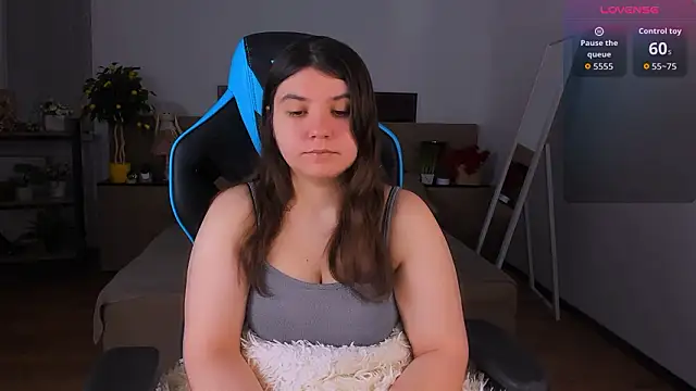 Viola  Shy online show from 17, 1, 2026